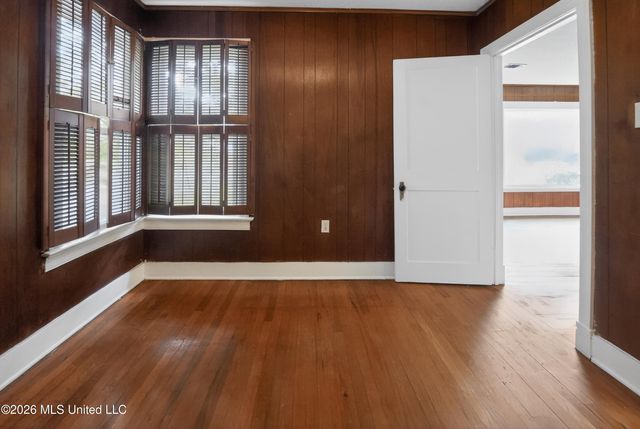 3021 Downing Street, Jackson, MS 39216