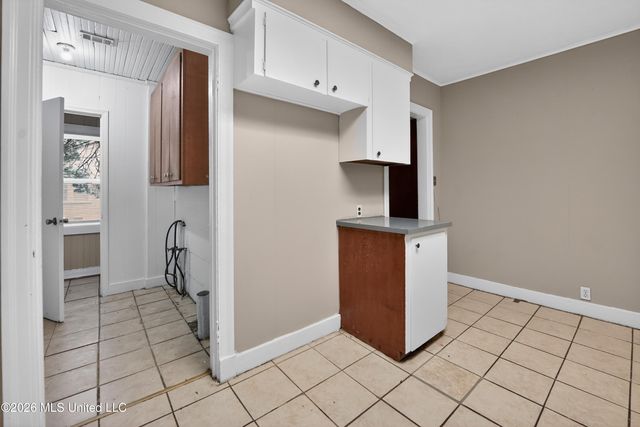 3021 Downing Street, Jackson, MS 39216
