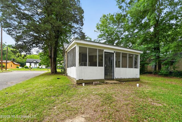 3021 Downing Street, Jackson, MS 39216