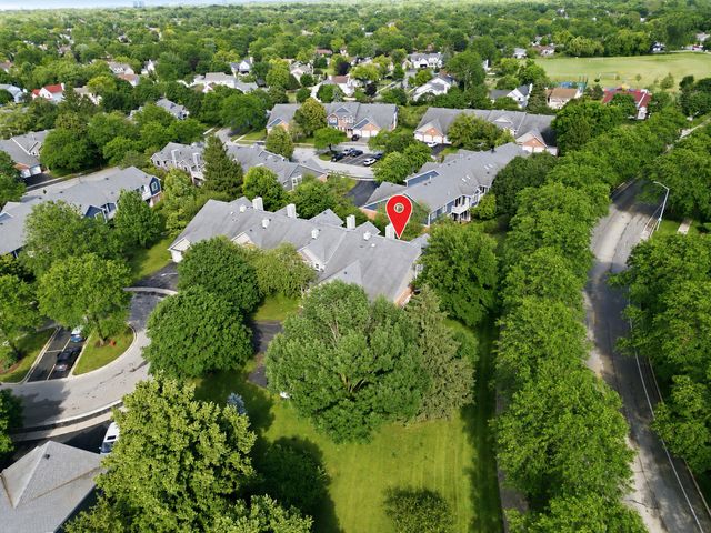 225 Columbia Court 5, Schaumburg, IL 60193