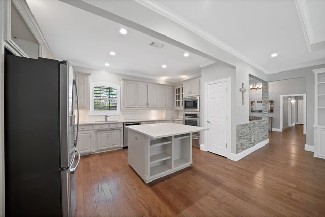 165 E Dove Road, Southlake, TX 76092