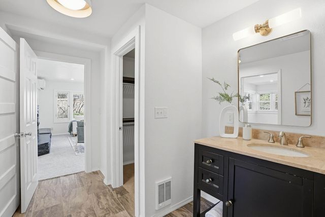 2923 S Manito Blvd, Spokane, WA 99203