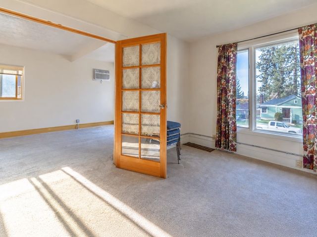 3814 E 9th Ave, Spokane, WA 99202