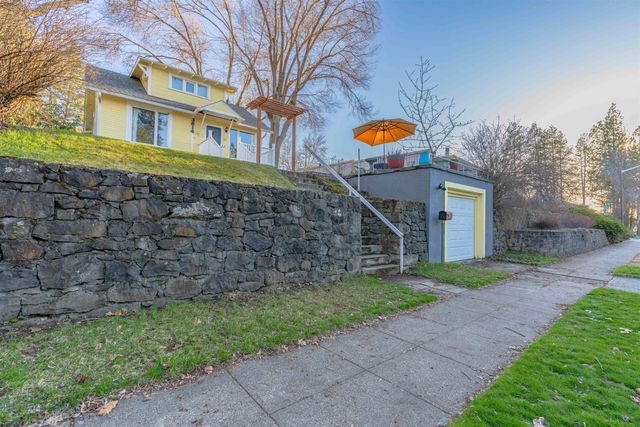 3814 E 9th Ave, Spokane, WA 99202