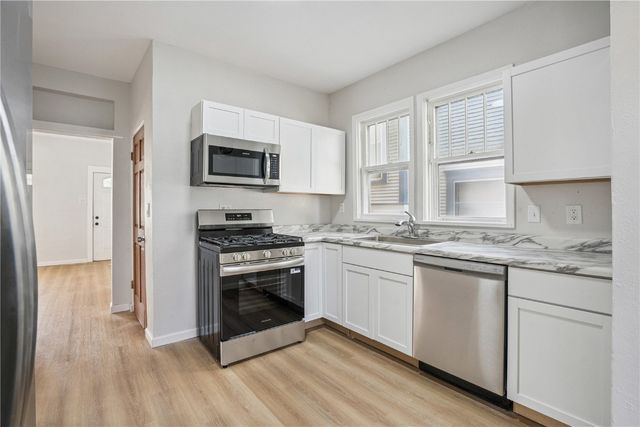 1730 Park Avenue SE, Cedar Rapids, IA 52405