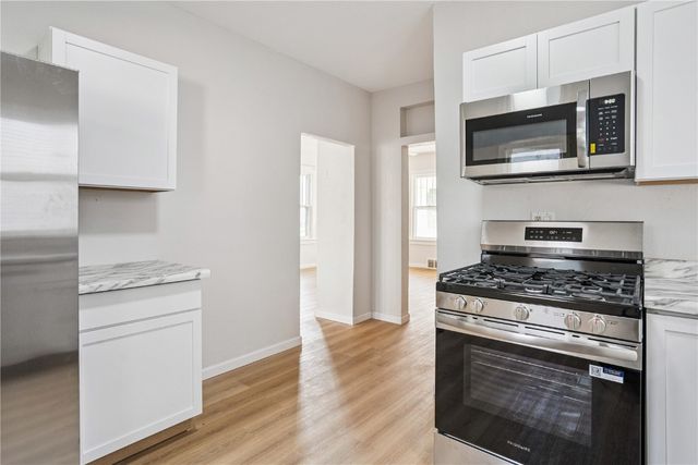 1730 Park Avenue SE, Cedar Rapids, IA 52405