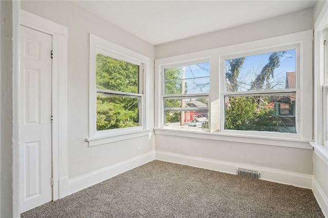 1730 Park Avenue SE, Cedar Rapids, IA 52405