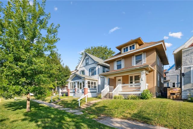 1730 Park Avenue SE, Cedar Rapids, IA 52405