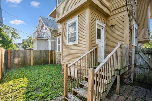 1730 Park Avenue SE, Cedar Rapids, IA 52405