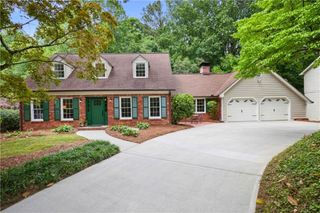 475 Tanacrest Drive, Atlanta, GA 30328