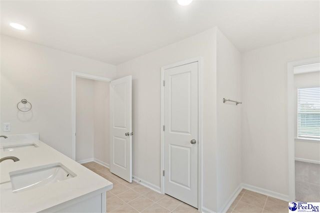 1240 Summer Duck Loop, Florence, SC 29501