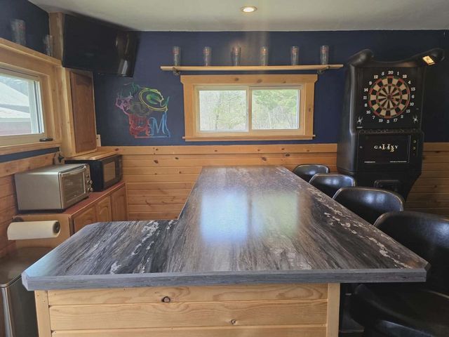 N4869 COUNTY ROAD WW, Wild Rose, WI 54984