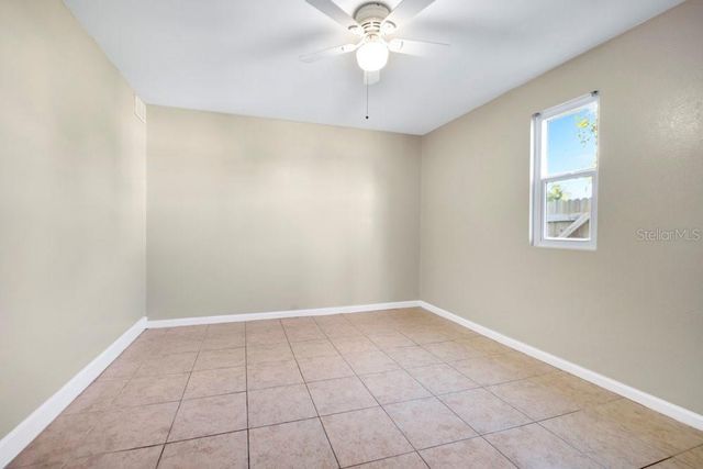 3808 W COUNTRY LOOP, Lakeland, FL 33811