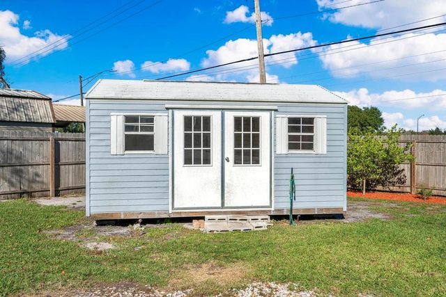 3808 W COUNTRY LOOP, Lakeland, FL 33811