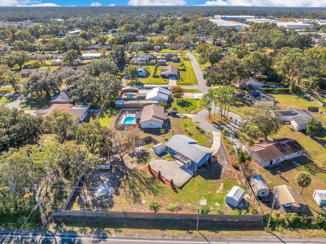 3808 W COUNTRY LOOP, Lakeland, FL 33811