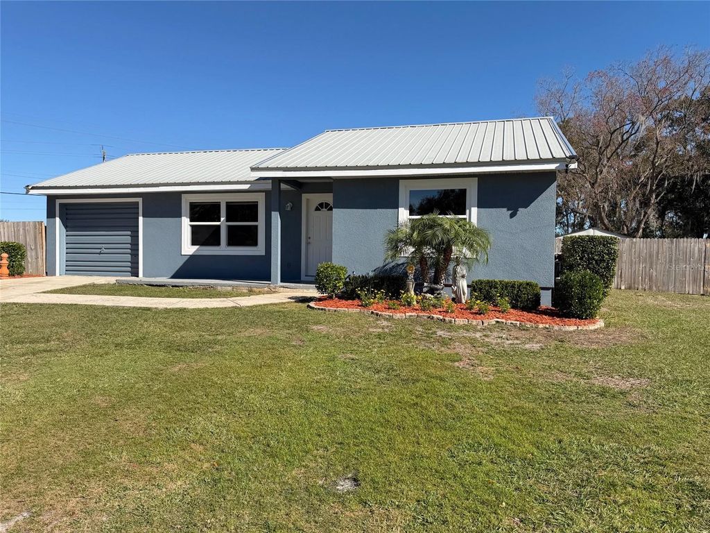 3808 W COUNTRY LOOP, Lakeland, FL 33811