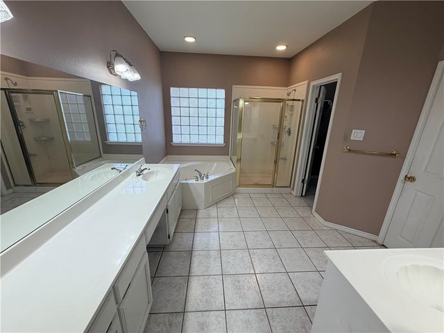 4513 Ammer Lake Dr, Corpus Christi, TX 78413