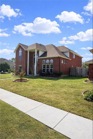 4513 Ammer Lake Dr, Corpus Christi, TX 78413