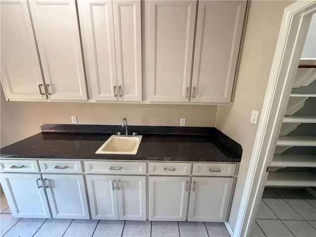 4513 Ammer Lake Dr, Corpus Christi, TX 78413