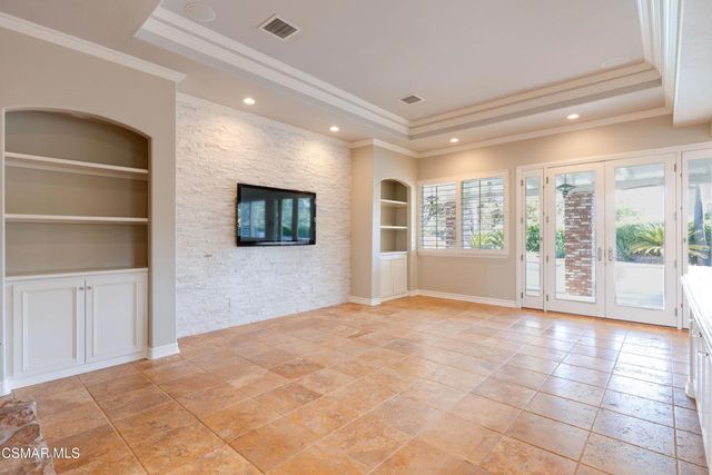 750 Huntsdale Court, Newbury Park, CA 91320
