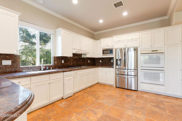 750 Huntsdale Court, Newbury Park, CA 91320