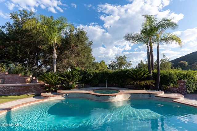 750 Huntsdale Court, Newbury Park, CA 91320