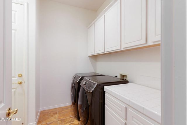 750 Huntsdale Court, Newbury Park, CA 91320