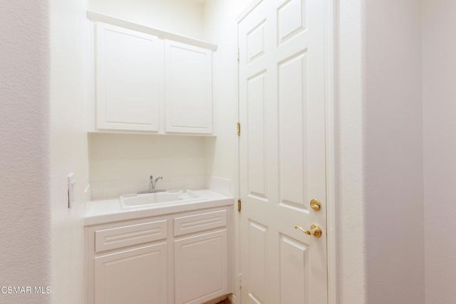750 Huntsdale Court, Newbury Park, CA 91320