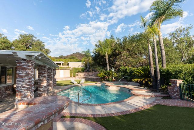 750 Huntsdale Court, Newbury Park, CA 91320