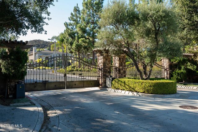 750 Huntsdale Court, Newbury Park, CA 91320