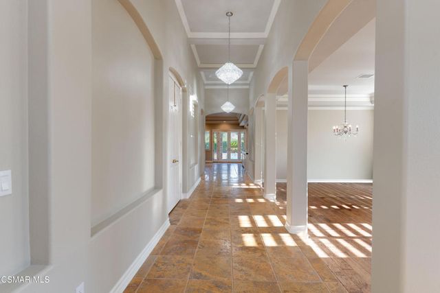 750 Huntsdale Court, Newbury Park, CA 91320