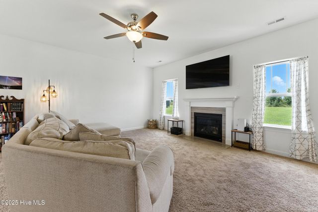 100 Hannah Drive, Elizabeth City, NC 27909