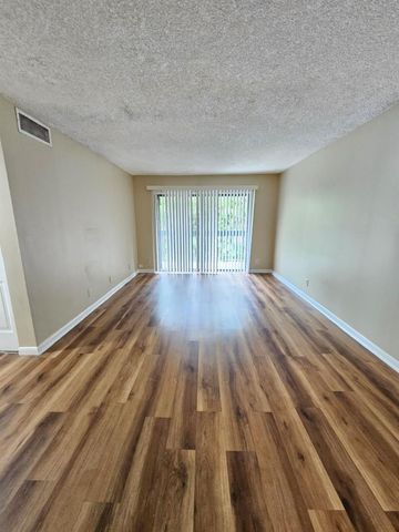 1900 N Congress Avenue 205, West Palm Beach, FL 33401