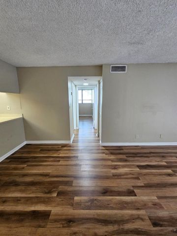 1900 N Congress Avenue 205, West Palm Beach, FL 33401