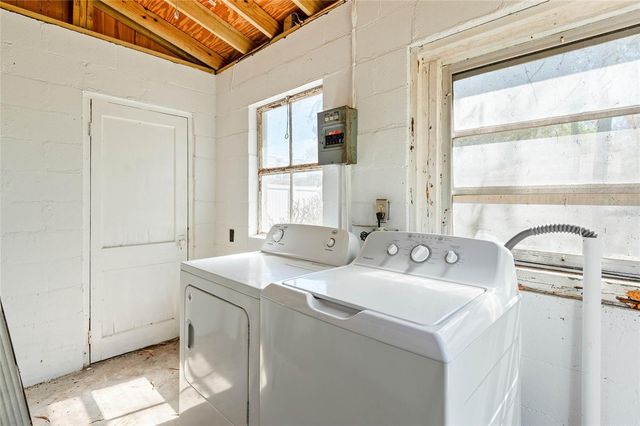 1629 DAUPHIN LANE, Orlando, FL 32803