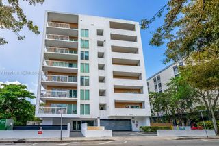 2740 SW 28th Ter 705, Miami, FL 33133