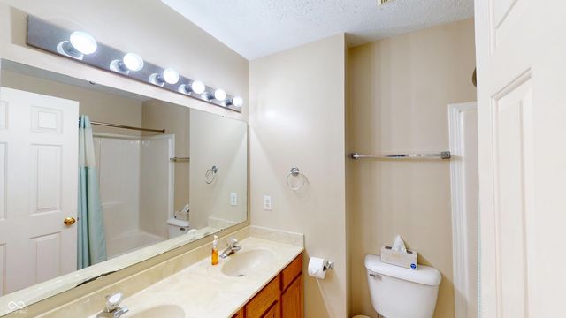 10810 Windy Lane, Indianapolis, IN 46239