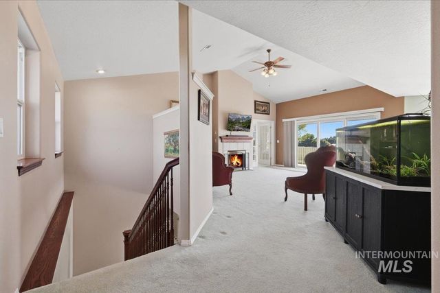 16921 Oasis Rd, Caldwell, ID 83607