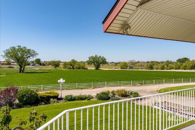 16921 Oasis Rd, Caldwell, ID 83607