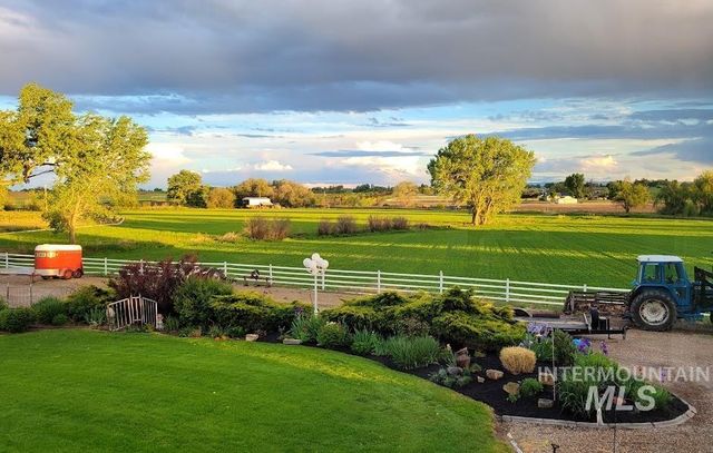 16921 Oasis Rd, Caldwell, ID 83607