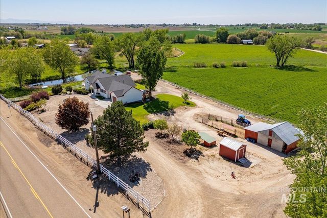 16921 Oasis Rd, Caldwell, ID 83607