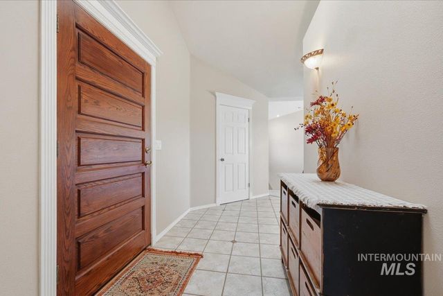 16921 Oasis Rd, Caldwell, ID 83607