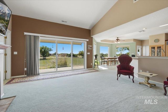 16921 Oasis Rd, Caldwell, ID 83607