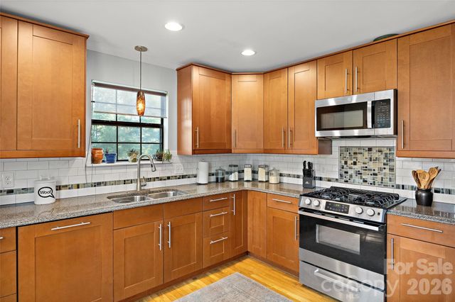 3928 Langhorne Avenue, Charlotte, NC 28205