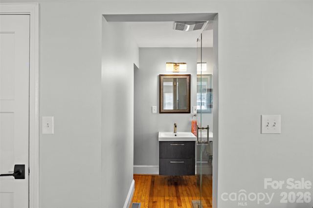 3928 Langhorne Avenue, Charlotte, NC 28205