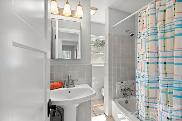 3928 Langhorne Avenue, Charlotte, NC 28205