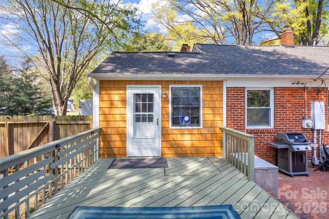 3928 Langhorne Avenue, Charlotte, NC 28205