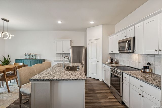 5822 Lilac Landing, Converse, TX 78109