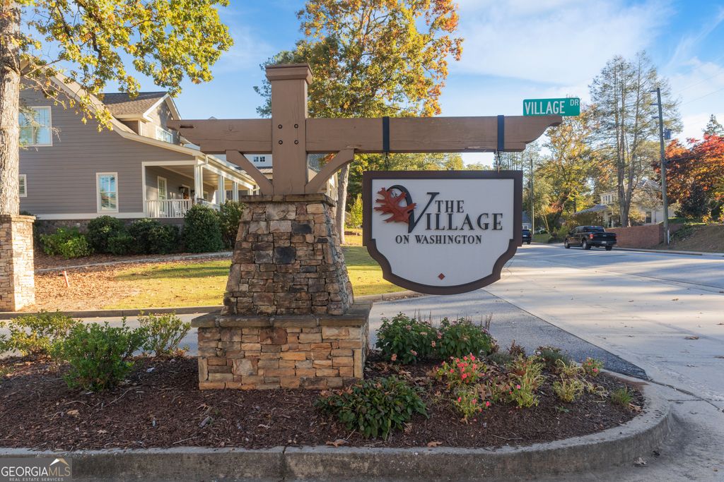 148 Village Drive, Clarkesville, GA 30523 — photo 2