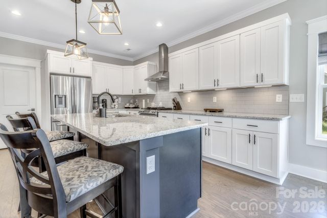 136 Ellis Lane, Arden, NC 28704